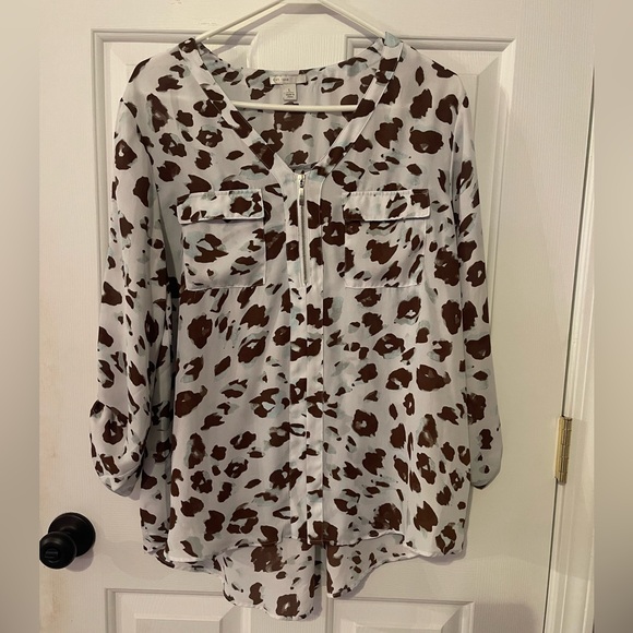 EST. 1946 Tops - Stylish Women's Brown and White Top